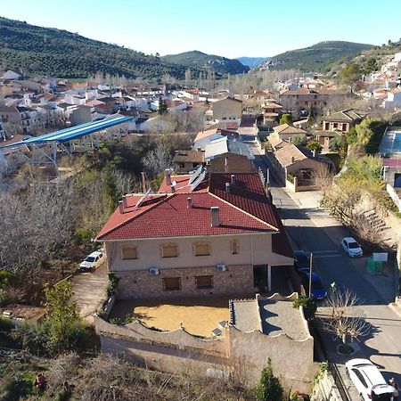 Отель Complejo Ribera De Salobre Экстерьер фото